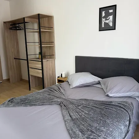 Exceptionnel Versailles Apartment
