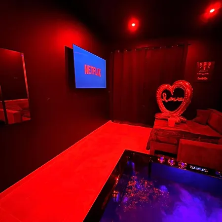 Studio De Charme Versailles 아파트 *
