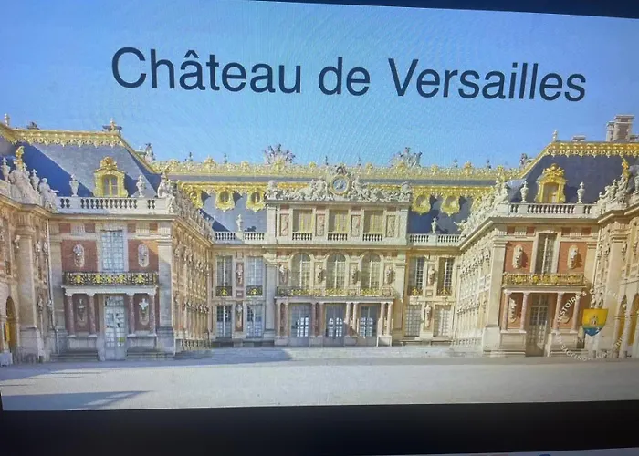 Studio De Charme Versailles 아파트 *