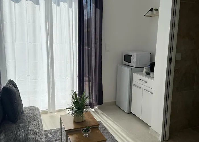 Studio De Charme Versailles * 베흑사이으