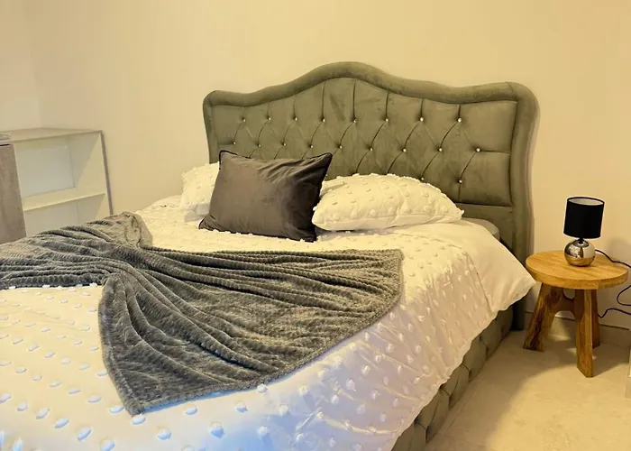 Studio De Charme Versailles 아파트 베흑사이으